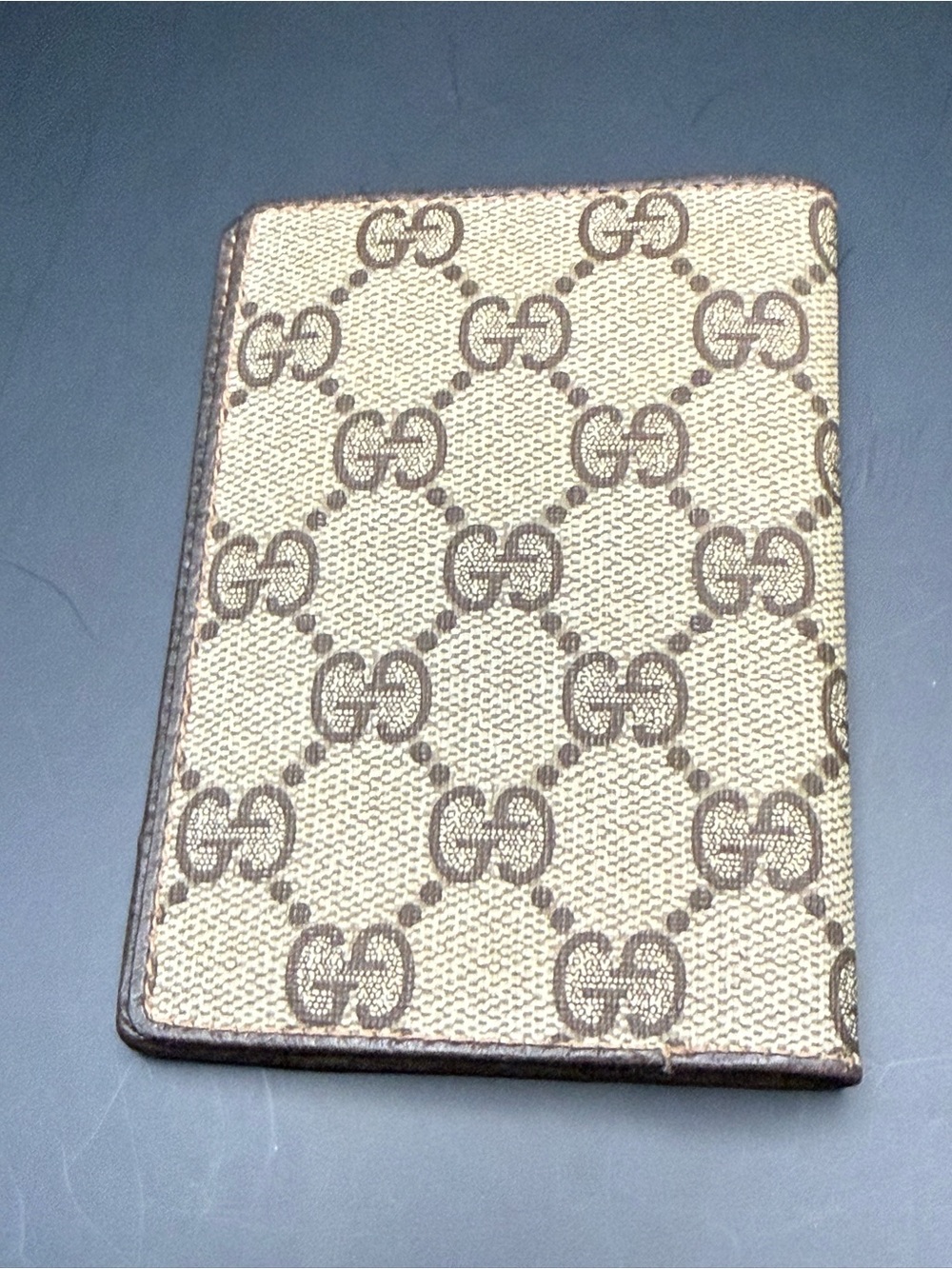 Gucci GG Canvas credit card Holder - Picture 2 of 8